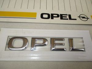 Schrift OPEL hi. Agila-Corsa C-Combo-Meriva A-Zafira A 51 77 198 Schrift OPEL hi. Agila-Corsa C-Combo-Meriva A-Zafira A 51 77 198