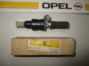 NEU Opel Kadett B/C Manta Ascona A/B Commodore A/B GT Blitz Behälter  Wischwasser – OpelShop