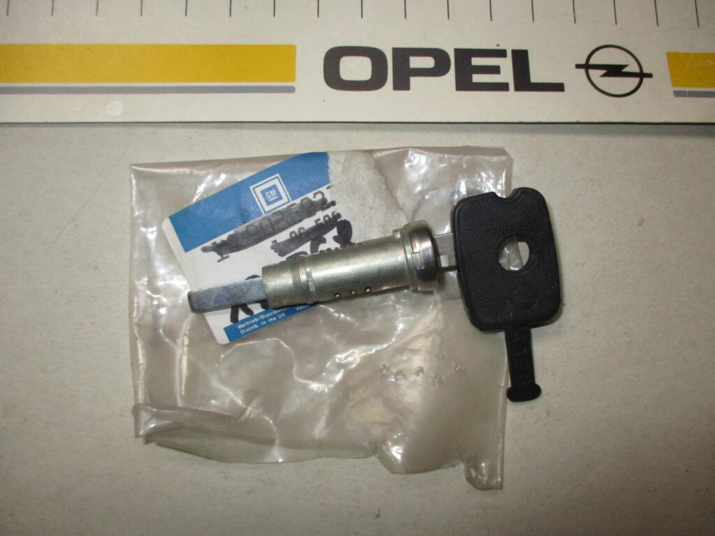 Schließzylinder Heckklappe Opel Ascona A Limousine - 9.69 - 8.75 -  Schließanlage Heckklappenschloß ohne Schlüs