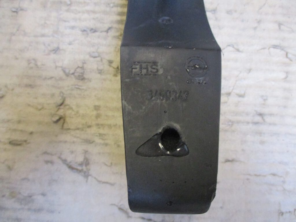 Stoßstangenhorn 2 Kadett B 17 52 505